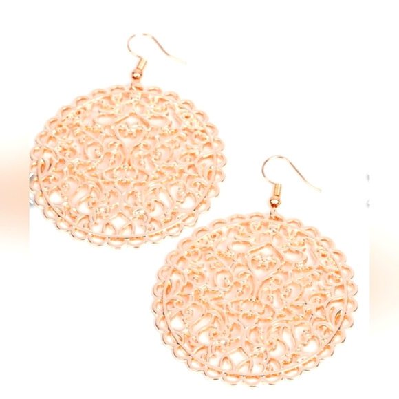 Beautiful Rose Gold Earrings - Picture 2 of 2